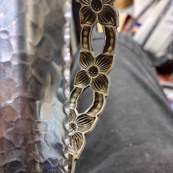 Hand  crafted solid silver serving tray - Picture 2 of 5